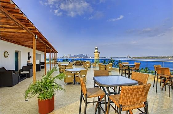 Terrazas - Club Naval de Cartagena de Indias